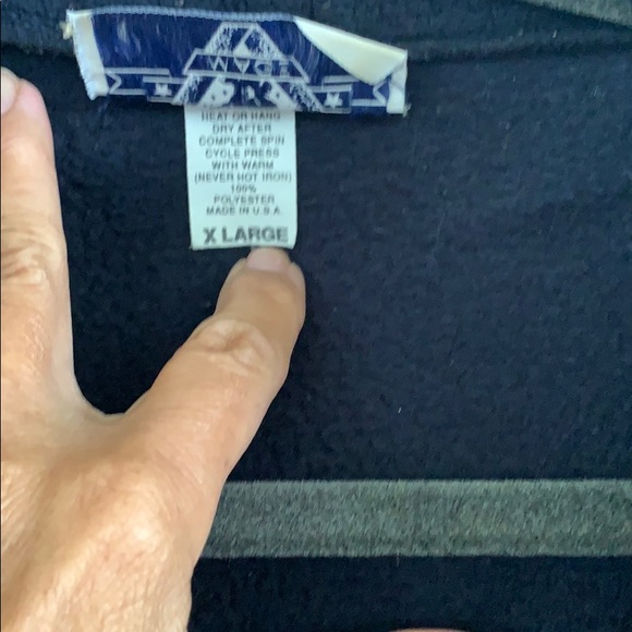 Attic image pull over fleece - Picture 2 of 5